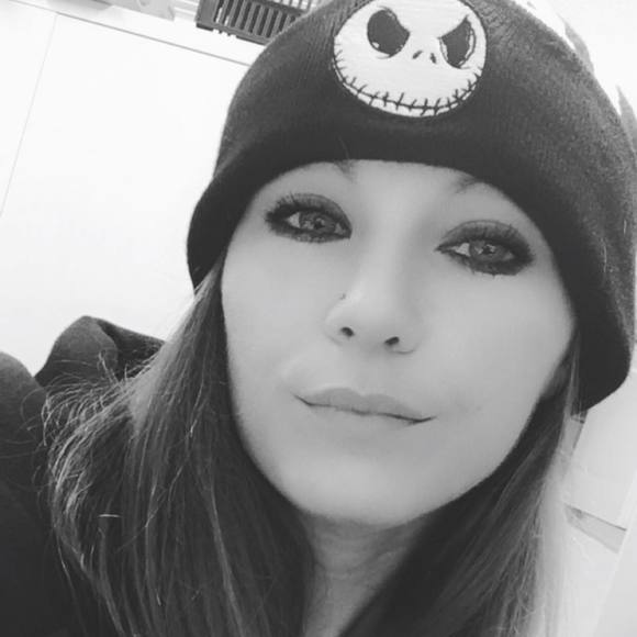 ash_marie_1098